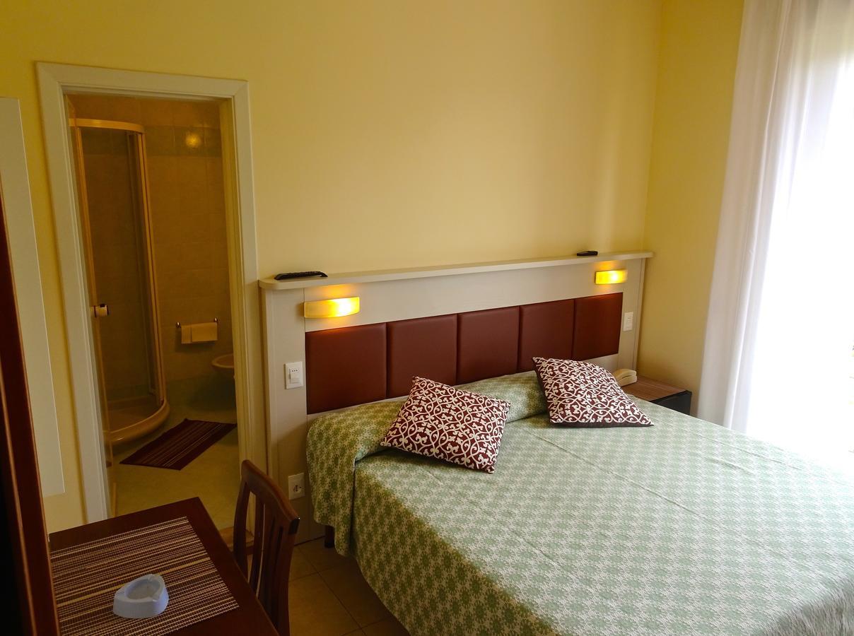 Hotel Versilia Lido di Camaiore Exterior foto